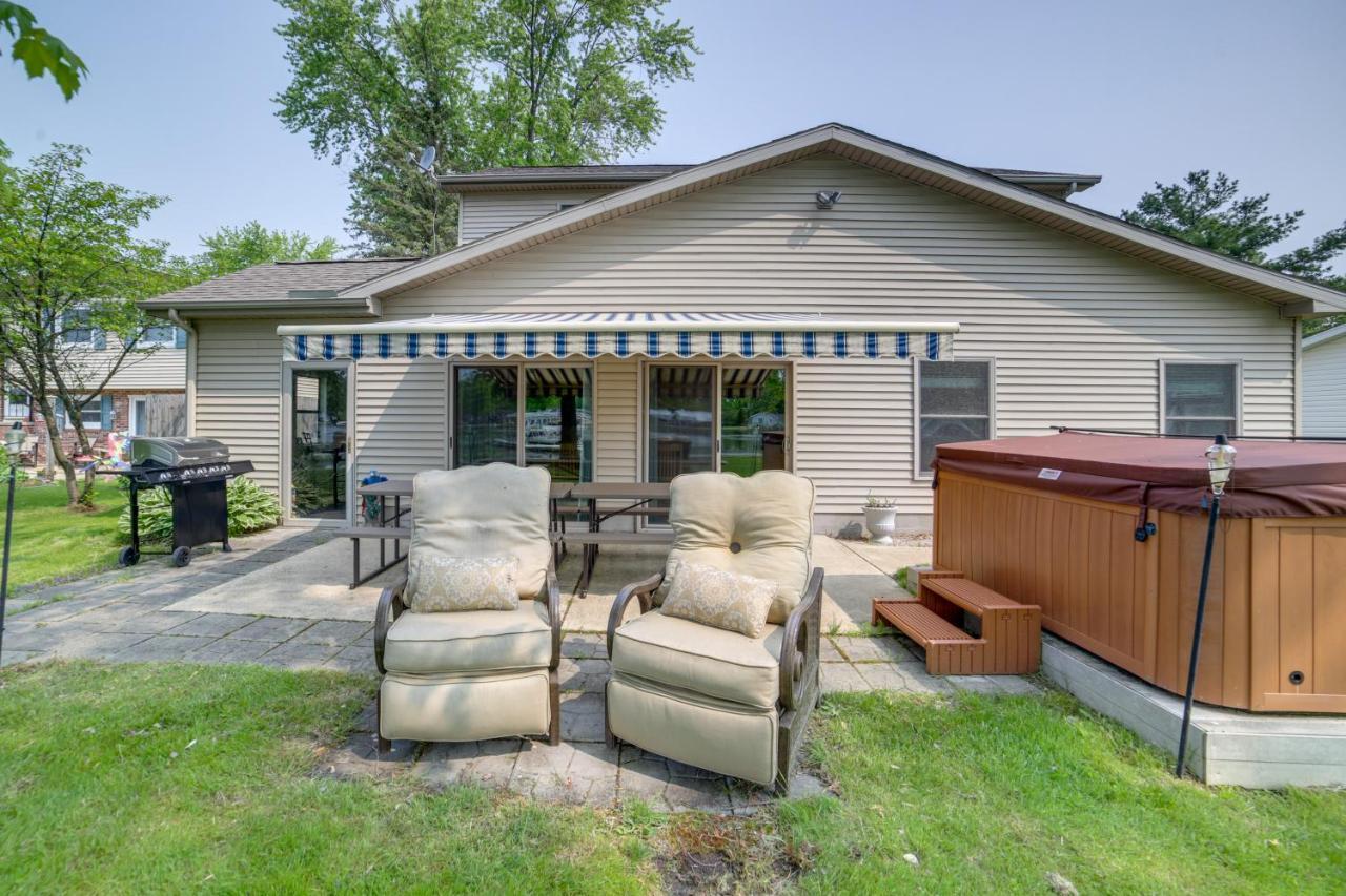 Waterfront Jackson Vacation Rental On Olcott Lake! Exterior photo